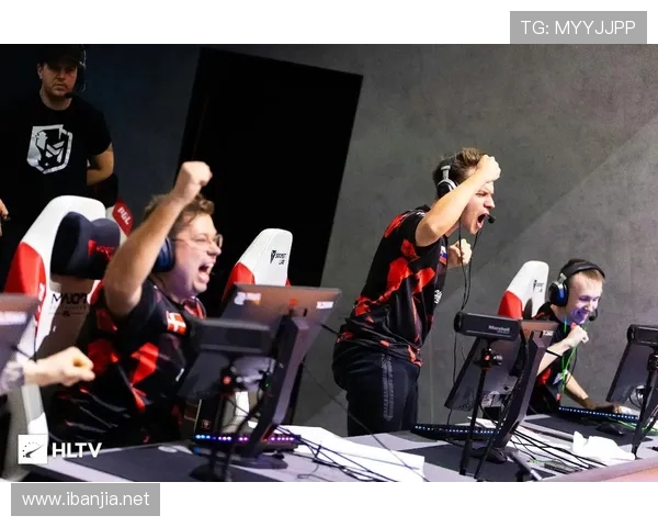 银河战舰再启航：欧冠豪门激战实时回放