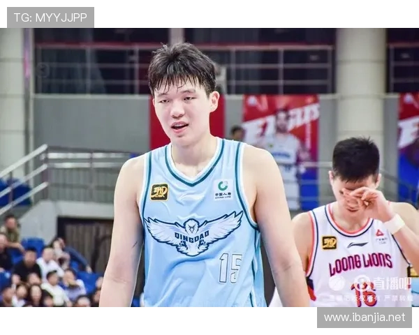 青岛足球与CBA赛事交集话题探讨